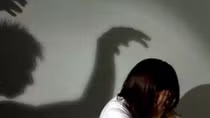 Bé gái ở Cà Mau bị xâm hại khi đang ngủ trưa một mình