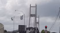 Loay hoay với cầu thu phí theo “tuổi thọ công trình”