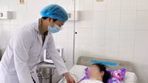 Cứu sống bệnh nhân vỡ nang buồng trứng nguy kịch 