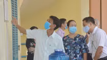 Lãnh đạo tỉnh Sóc Trăng kiểm tra các điểm thi tốt nghiệp 