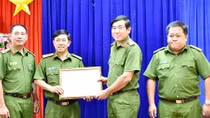 Khen thưởng Phòng CSHS Công an tỉnh Bạc Liêu 