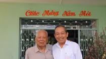 Phó Thủ tướng Trương Hòa Bình thăm nguyên lãnh đạo Đảng, Nhà nước tại Cần Thơ