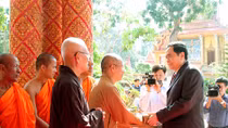 Đồng chí Trần Thanh Mẫn chúc mừng lễ Phật đản tại Sóc Trăng 