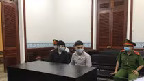 Tư thù đâm chết người, hai thanh niên lãnh 30 năm tù