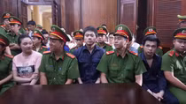 Tòa yêu cầu điều tra bổ sung vụ ma túy Văn Kính Dương – hotgirl Ngọc Miu