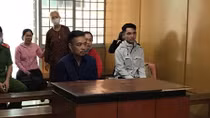 Cơn ghen kinh hoàng từ mối tình đồng tính tay ba