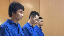 Đi tù vì cướp bằng súng thể thao 