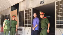 Uống rượu gây tai nạn, người đàn ông quốc tịch Mỹ bị án 3 năm tù