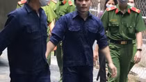 Cướp cửa hàng Bách Hóa Xanh bằng súng... đồ chơi