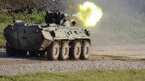 Nhờ “vuốt sắc” pháo 57mm, thiết vận BTR-82 của Nga trở thành “mãnh hổ”