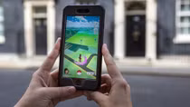 Có thể bị mù vĩnh viễn, nếu bạn mải chơi Pokemon Go