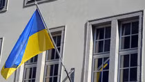 Không phát sóng bài hát quốc gia, 2 đài phát thanh Ukraina bị phạt