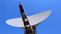 Iran công bố radar mới có thể săn các tàu chiến hiện đại