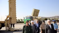 Iran khoe hệ thống tên lửa tốt hơn S-300 của Nga