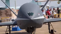 Trung Quốc công bố UAV chiến đấu “ngang ngửa” với RQ-180 của Mỹ