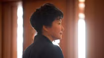 Park Geun Hye từ Tổng thống Hàn Quốc đến tù nhân mặc áo số 503