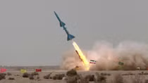 Iran bỗng công bố tên lửa mới giúp Syria bách chiến bách thắng