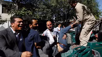 Nổ bom xe gần Đại sứ quán Đức ở Afghanistan, hàng chục người chết 