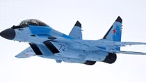 Xem “đại bàng xanh” MiG-35 tung cánh uy phong trong lần đầu bay thử nghiệm