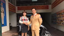 Đội CSGT số 2 trả lại xe cho người dân sau hơn 10 ngày mất cắp