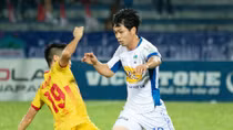 Khi trụ hạng trở thành niềm vui lớn nhất của CLB Hoàng Anh Gia Lai!
