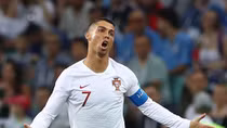 Ronaldo “theo chân” Messi về nước