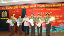 Đồng chí Trương Minh Tuấn thăm Học viện Chính trị CAND