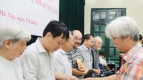 Trao tặng kỷ niệm chương “Vì sự nghiệp văn học nghệ thuật Việt Nam”