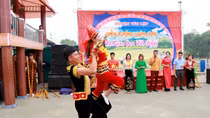 Các hoạt động dân gian thu níu chân du khách tại Lễ hội đền Hùng