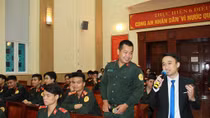 Chiến sĩ Cảnh vệ thi tìm hiểu về di tích nhà tù Hỏa Lò