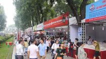 Khai mạc Triển lãm - Hội chợ sách quốc tế Việt Nam 2017