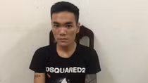 Giấu ma tuý trong gấu quần vẫn không thoát