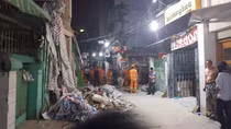 Sập mái nhà đang thi công, một người tử vong