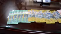 Tài xế Grab lấy trộm tài sản của người nước ngoài