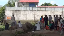 Phát hiện ung thư giai đoạn cuối, người đàn ông nhảy sông tự tử
