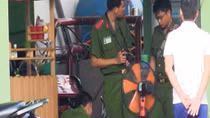 Phát hiện người đàn ông tử vong trong tiệm rửa xe