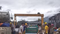 Tập đoàn Hoa Sen bán hàng lưu động, hỗ trợ người dân vùng lũ