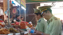 Bộ Y tế lập đường dây nóng tiếp nhận phản ánh vi phạm an toàn thực phẩm 