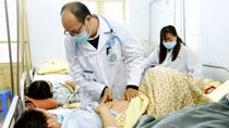 Số người lớn mắc sởi nhập viện gia tăng-nguy cơ dịch bùng phát
