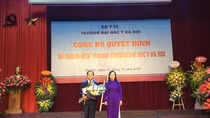 Học trò của giáo sư đoạt giải Nobel 2018 trở thành tân Hiệu trưởng Đại học Y Hà Nội
