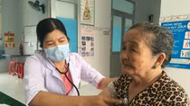 Muốn y tế cơ sở mạnh, phải có chính sách “giữ chân” bác sĩ
