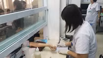 Bài 1: Bệnh viện không công nhận kết quả lẫn nhau vì lợi ích riêng