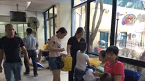 Dịch sốt xuất huyết gia tăng bất thường ở Hà Nội và TP. HCM