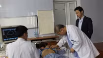 Tái tạo van động mạch chủ bằng màng tim tự thân ở Việt Nam