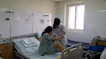 Bệnh nhân bị mảnh kim loại đâm thấu ngực đã xuất viện