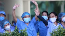 Tuyên dương 20 y bác sĩ xuất sắc giúp Đà Nẵng vượt qua COVID-19 