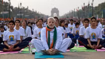 7.000 người đồng diễn Yoga tại Việt Nam
