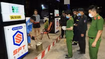 Phá đường dây tiêu thụ 2,7 triệu lít xăng giả, thu giữ hơn 100 tỉ đồng
