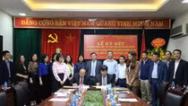 Ký kết hợp tác giữa Viện Quyền con người và Văn phòng thường trực về Nhân quyền