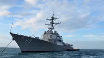 Tàu khu trục USS Mustin tới cảng quốc tế Cam Ranh
